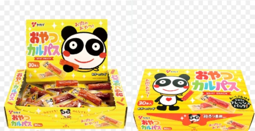 おやつカルパス:左がバラ売り用の開封陳列箱、右が箱売り専用の密封箱(50本入・箱売り専用ラベル